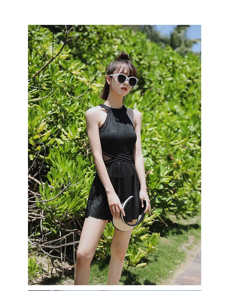 白色泳衣女夏季高级感2022保守连体衣裙式游泳衣显瘦遮肚 酒红色 聚拢