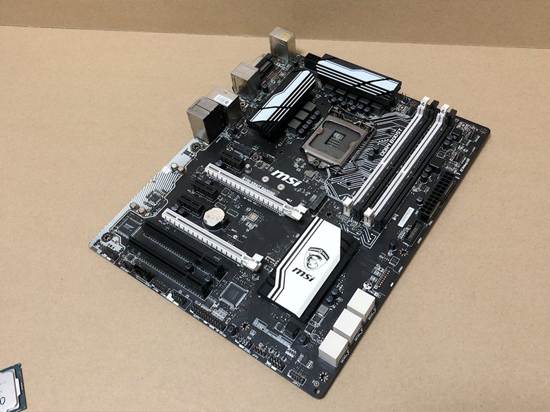 华硕 prime b250m-plus -a主板b250 四通道支持i5 7400 750 绿色