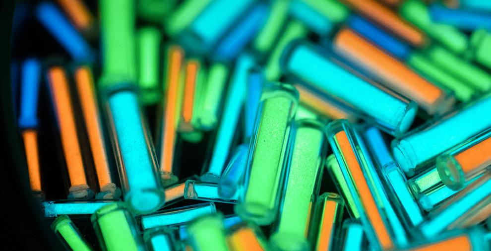 氚管老铁匠玻璃夜光管氚灯氚管氚气管替代品edc指尖陀螺夜光发光玩具