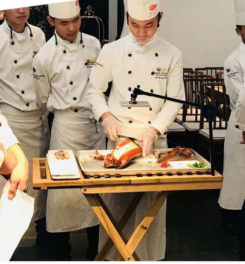 霸王兔 赫蓓拍摄补光灯便携式iwata岩田gl-01 烤鸭片鸭灯人像美食拍摄