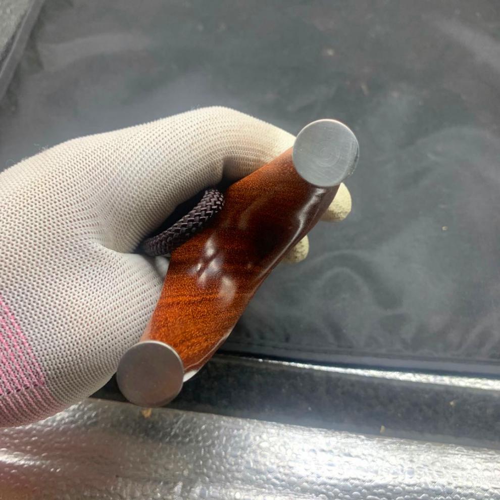 高质感细磨竞技强力弹弓龙鳞实木眼镜蛇弹弓竞技个性异形小扁皮反曲弹