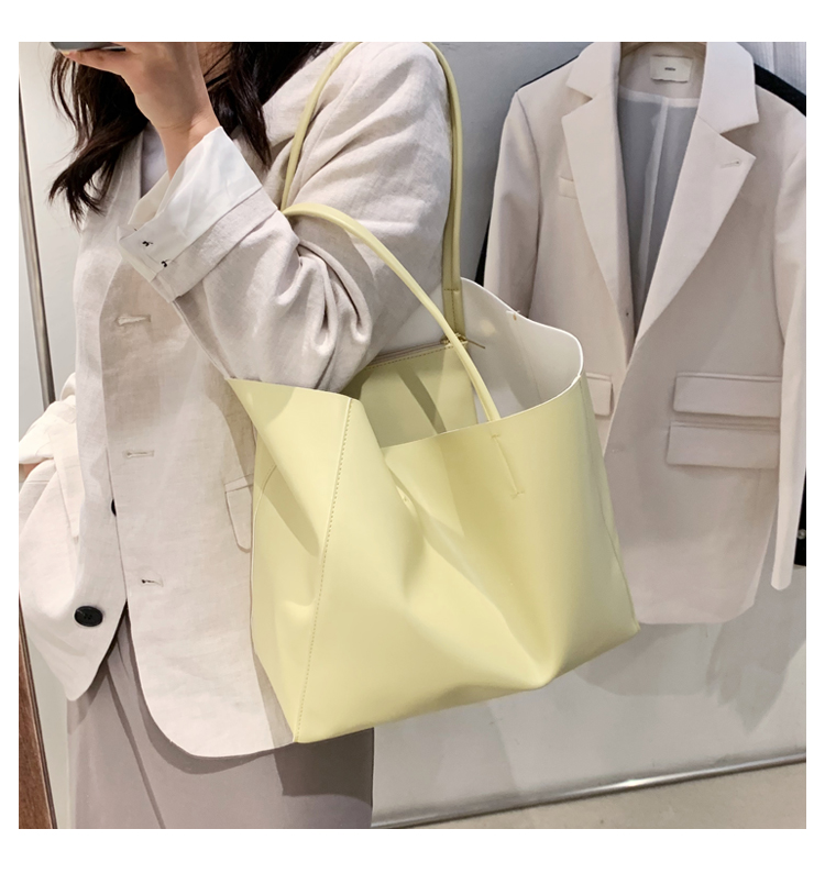 韩国大容量包包女新款潮时尚网红托特包百搭大学生上课单肩包奶白色
