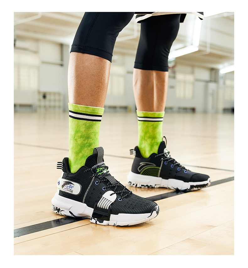 轻狂2代安踏anta官网篮球鞋男2021秋冬季新款低帮外场实战网面透气