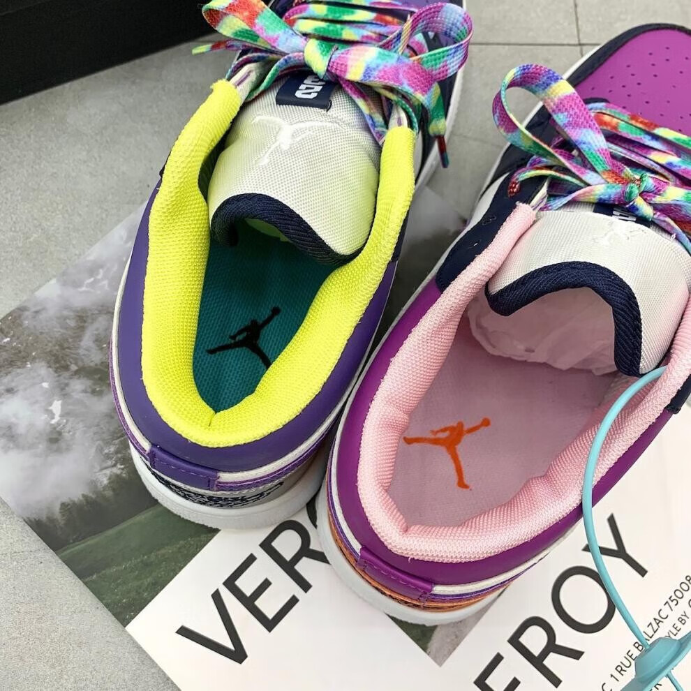 aj女鞋学生百搭黑低帮毛衣情侣小白鞋篮球鞋乔1 aj低帮满天星 (高品质