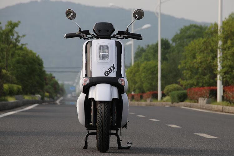 全新e酷电动车电瓶车摩托车72v成人男女双人踏板大型外卖96v电摩尊贵