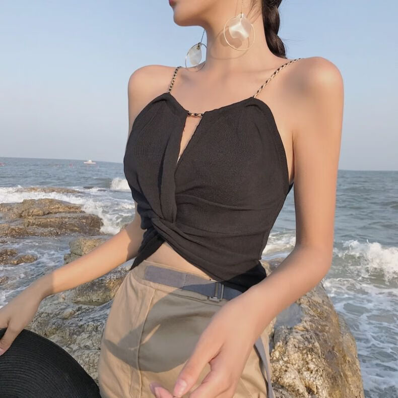 紧身背心女短款露脐紧身上衣夏季心机设计感抹胸小吊带背心女白色均码