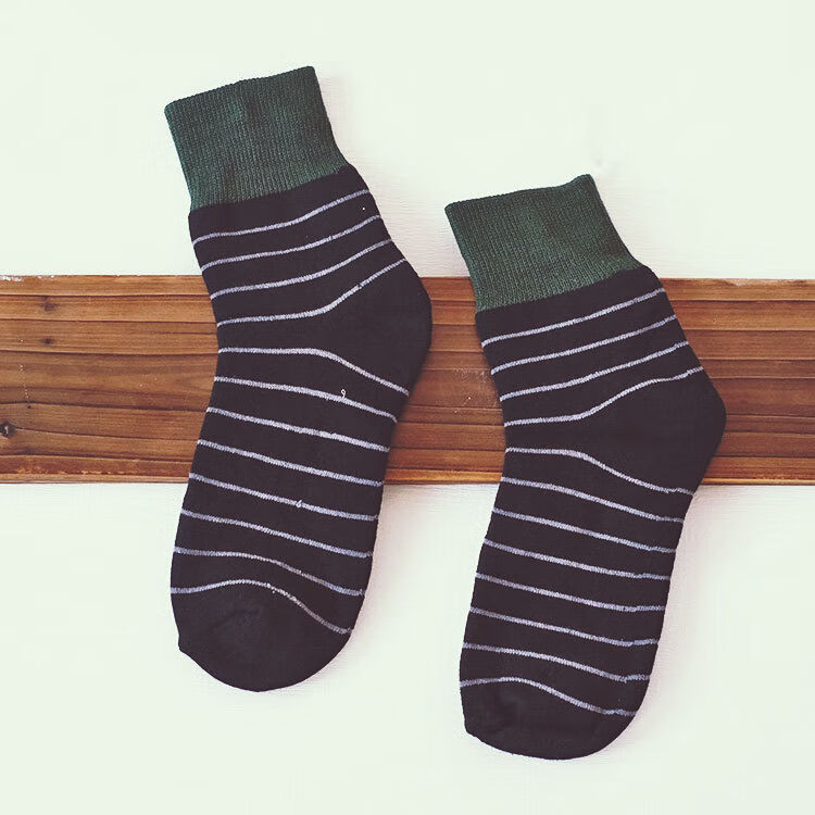 5双装秋冬季毛圈加厚男女情侣中筒袜子条纹简约英官网5色装每色一双