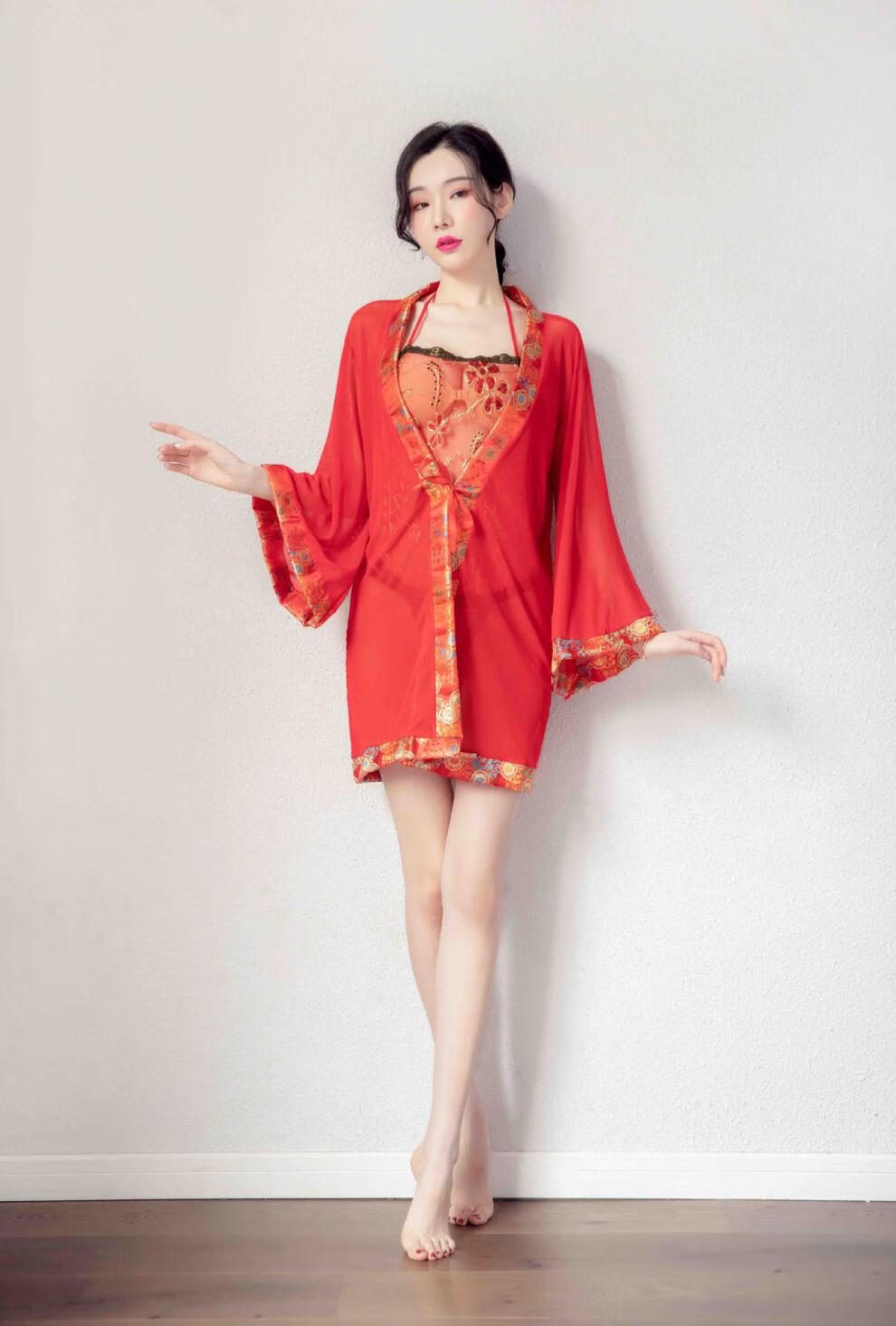 情趣内衣古典唐装肚兜套装透视制服睡衣情趣性感刺绣透明睡袍单间红色