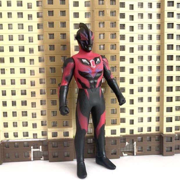 扎基欧布泰罗之父艾克斯捷德特雷吉亚软胶人偶男13厘米黑暗欧布送礼品