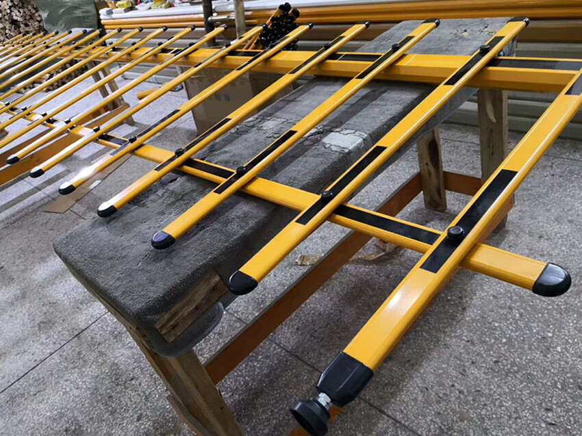 通用道闸栅栏杆华智联安威捷红门捷顺百胜道闸栅栏二三栏四方栅栏 3米