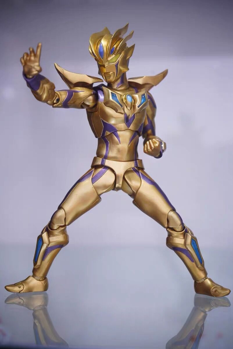 萬代(bandai)shf 澤塔奧特曼 shf黃金賽羅奧特曼澤塔德爾塔天爪兒童