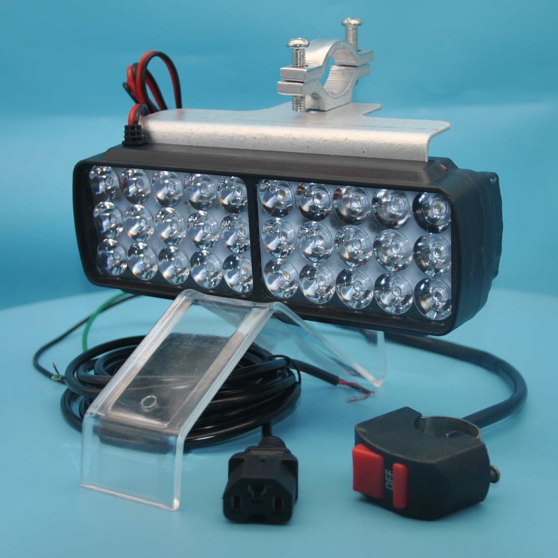 电动车前灯led灯 摩托车超亮大灯电动车改装led灯三轮车聚光防水灯 超