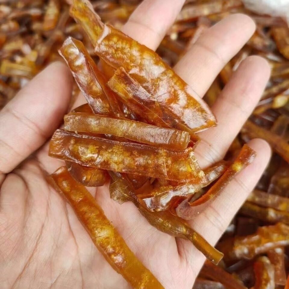 云南特产西双版纳的傣族特色佐酒佳肴炸牛皮牛皮干好吃的炸牛皮新鲜