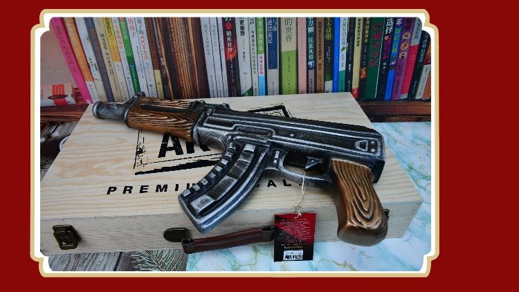 ak47造型酒乌克兰原装进口白兰地限量版木质礼盒送礼摆件伏特加 ak47