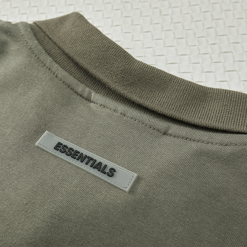 面料:汗布领型:圆领上市时间:2022年夏季适用季节:四季通用袖长:短袖