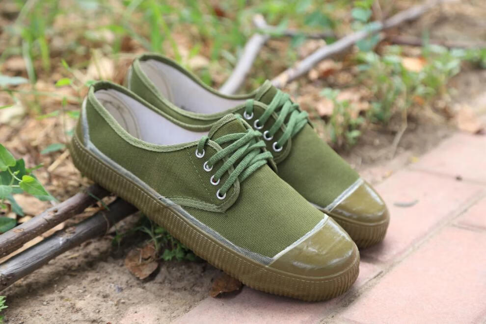 低帮解放鞋男女黄胶鞋夏季劳动工作鞋耐磨劳保鞋帆布农田鞋黄球鞋