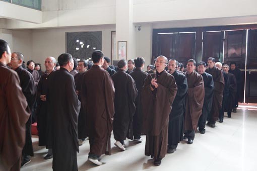 巴黎僧服芭黎牌居士海青僧衣僧服男女 巴黎牌居士服海青 深咖啡色海清