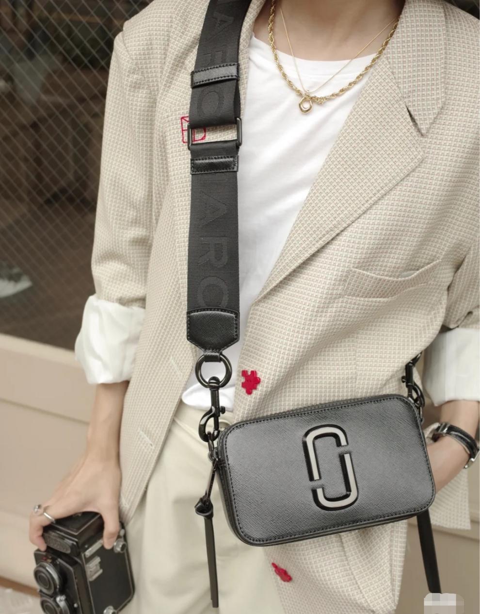 qukxf 新款marc jacobs相机包mj女包宽肩带时尚撞色百搭牛皮单肩斜