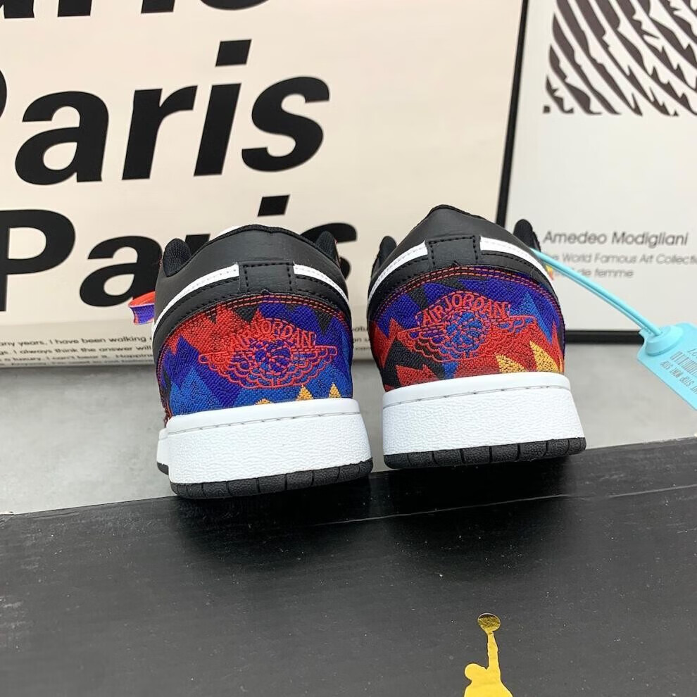 aj女鞋学生百搭黑低帮毛衣情侣小白鞋篮球鞋乔1 aj低帮满天星 (高品质