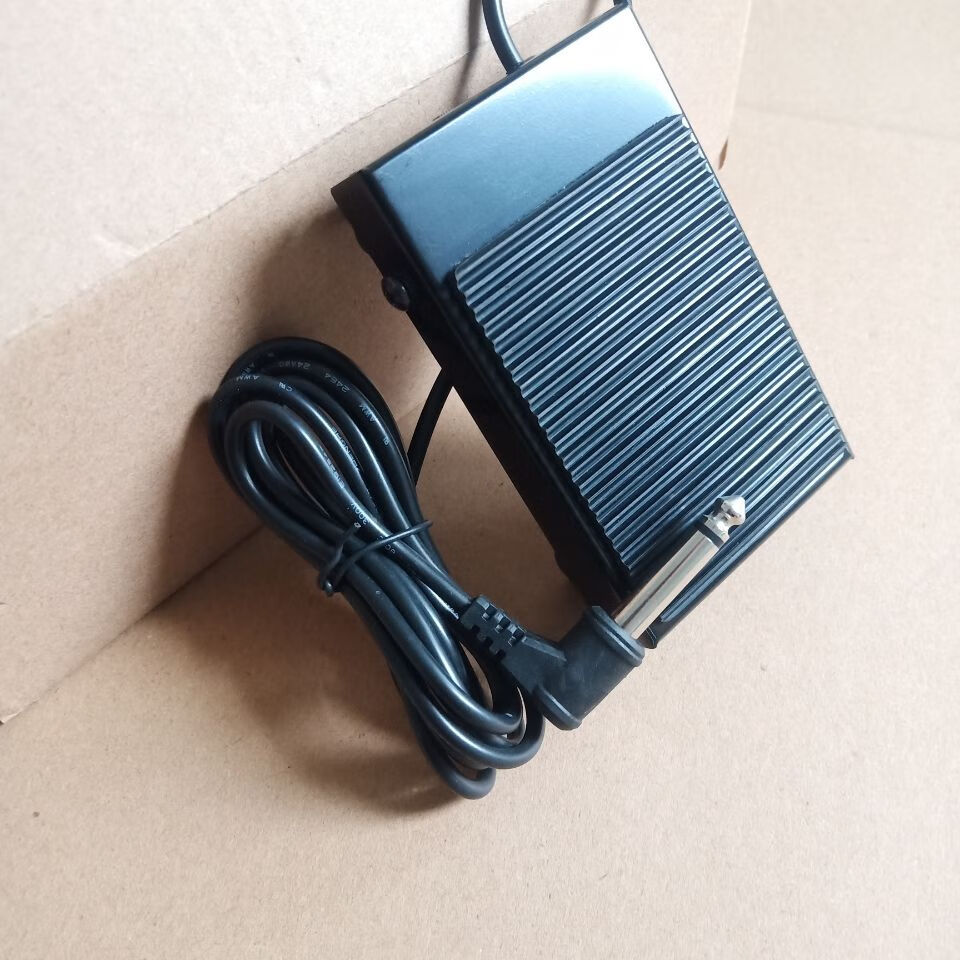 雅马哈卡西欧全金属延音踏板电钢琴电子琴midi键盘器通用0