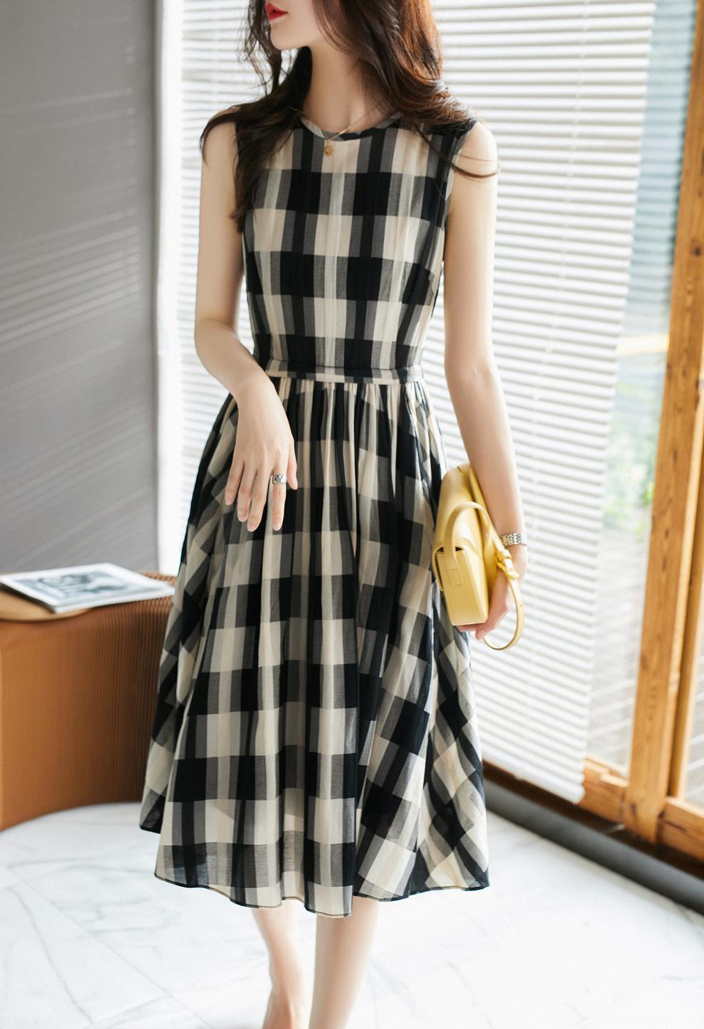 莎芡圆领无袖连衣裙夏季新款简约复古黑白灰格纹提花显瘦裙子 格子 s
