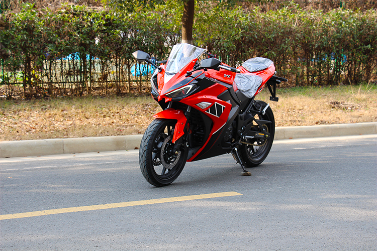 全新v6摩托车跑车国四电喷200c双缸地平线重机车摩托车400c整车可上牌