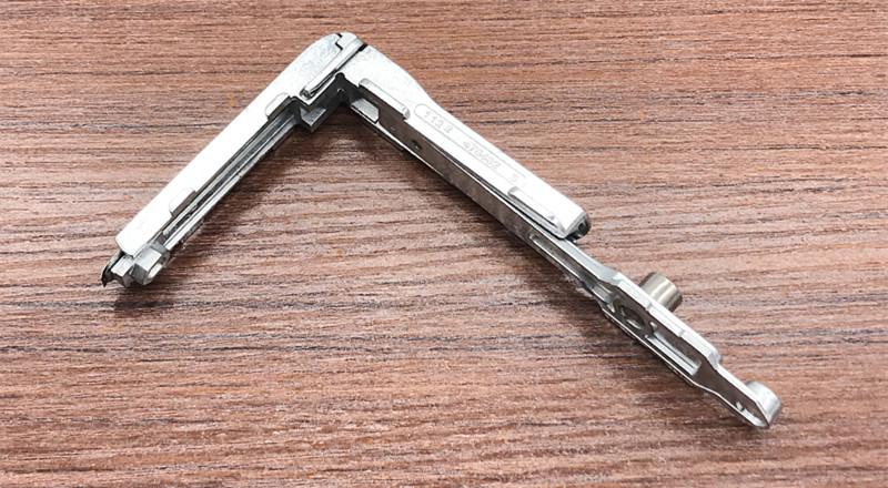 定制断桥铝内开内倒转角器转向器弧度角门窗锁扣配件roto角部传动五金