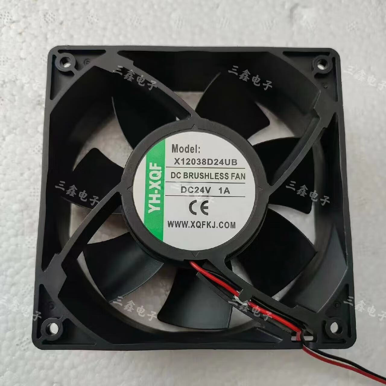 c1d7e90e6ea4c251.jpg