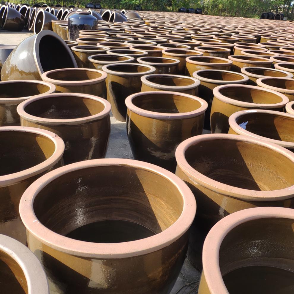 粗陶水缸土陶瓷白酒发酵酿酒缸家用大口复古酒缸腌酸菜泡菜缸酱缸不