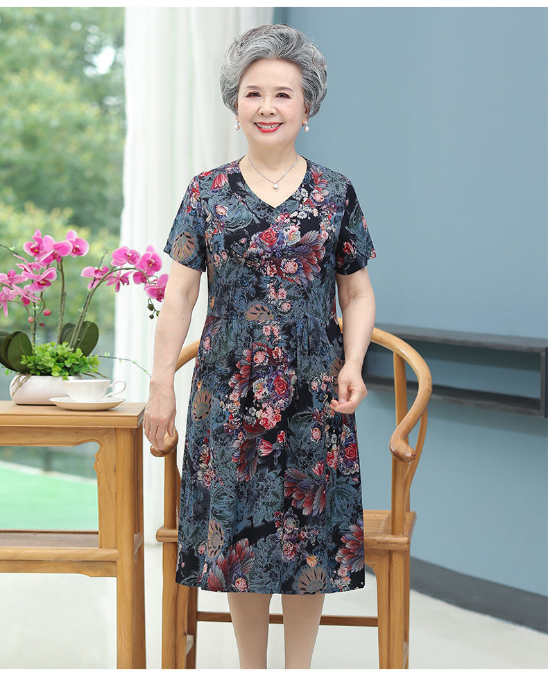 女装连衣裙夏季新款中老年人奶奶夏装纯绵绸连衣裙女裙子中长款妈妈