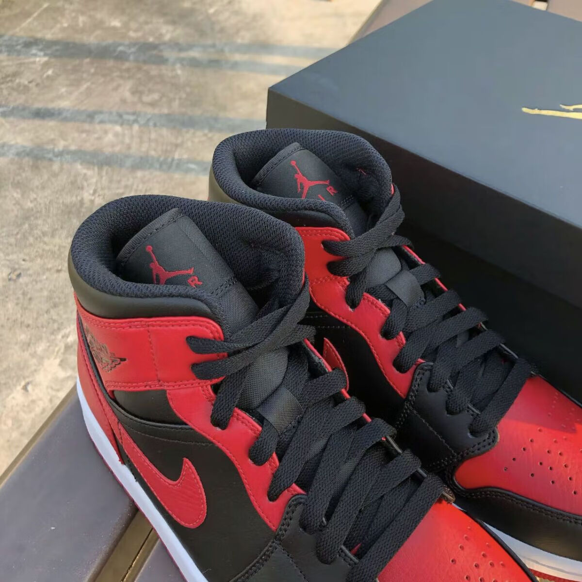 aj1黑红 反转禁穿 公司级aj1篮球鞋男女同款 校园时尚百搭休闲鞋聨