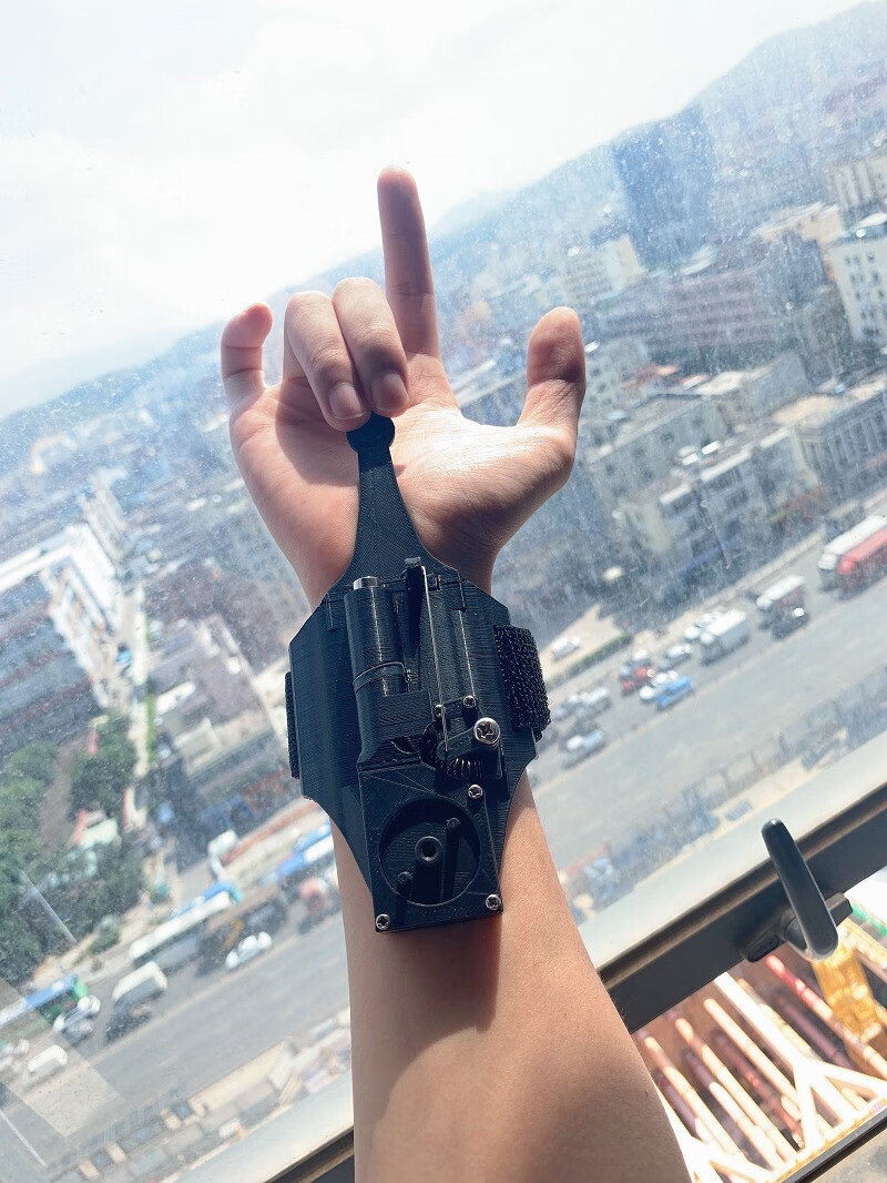 蜘蛛侠小型发射器发射蛛丝 抖音同款新版 可回收网红蜘蛛侠蛛丝发射器