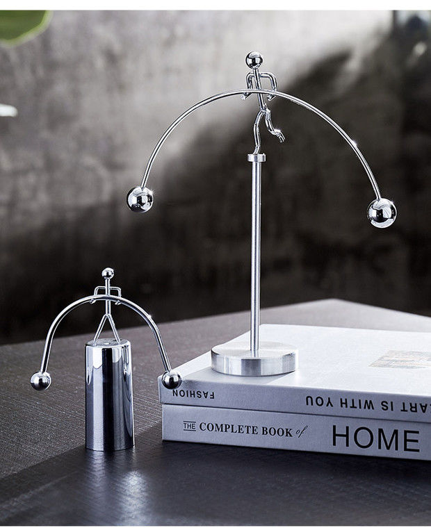 现代家居创意牛顿摆永动机小摆件客厅卧室办公室桌面混沌摆装饰品平衡