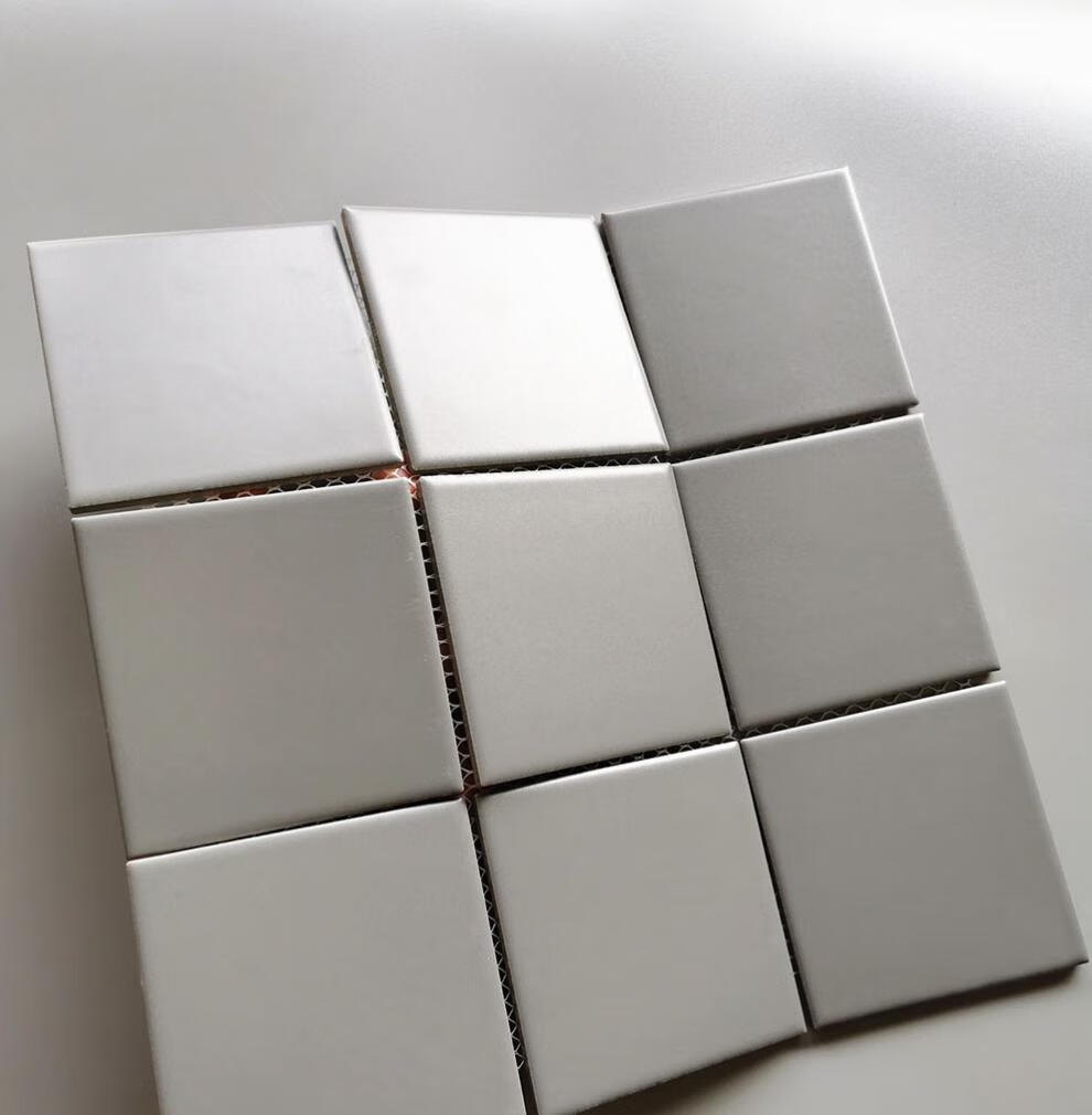 全瓷马赛克瓷砖九宫格小白砖卫生间厨房店面黑白粉黄彩色小方砖宝蓝色