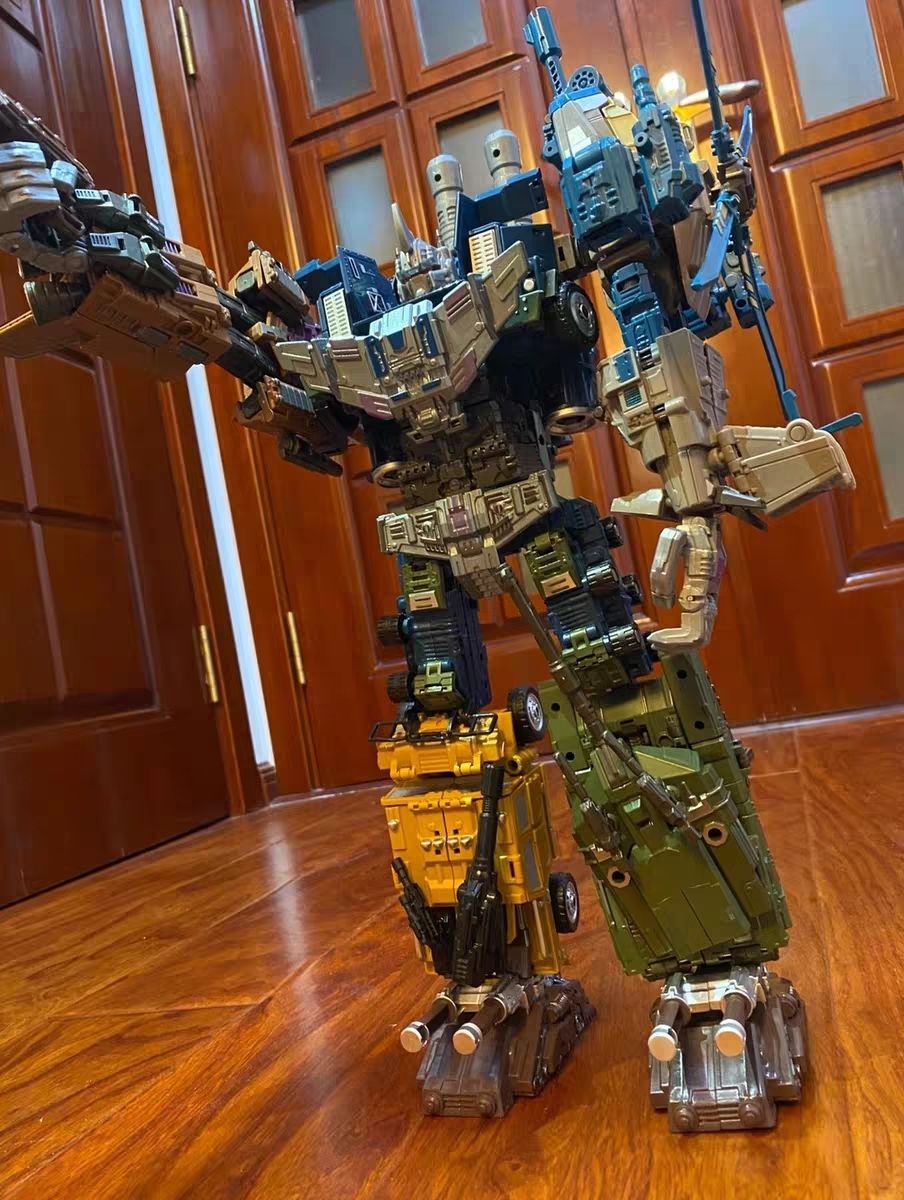 儿童玩具变形玩具金刚合金版粤星混天豹战神机器人合体模型飞机坦克