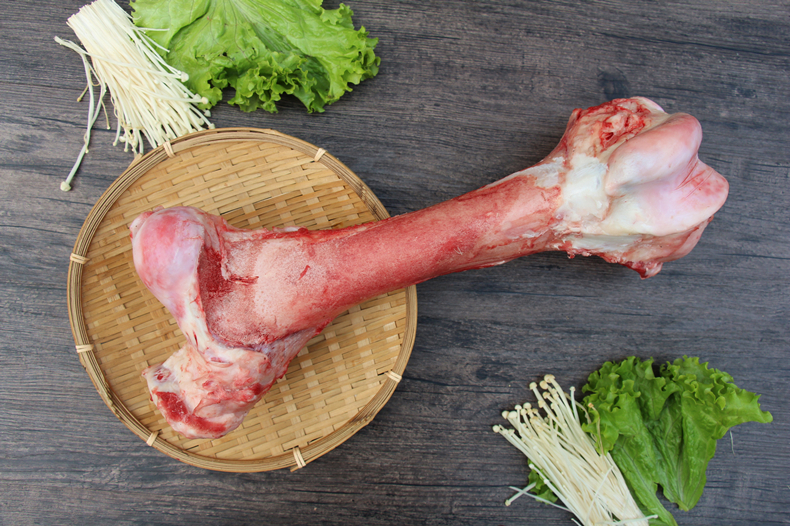 京诗悦新鲜牛骨头牛大骨2500g牛筒骨大棒骨带肉现杀黄牛骨髓5斤牛腿骨