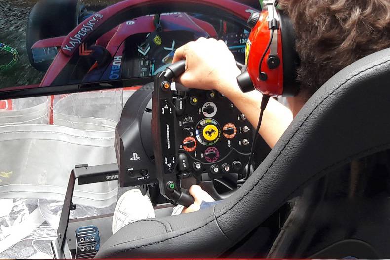 鑫隆山图马斯特方向盘 f1 图马思特方向盘盘面法拉利 f1 sf1000