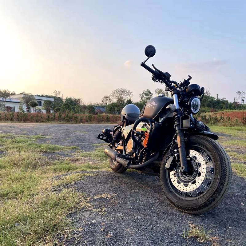 适用长江bobber400改装件保护杠保险杠长江650长江700防摔杠 长江400