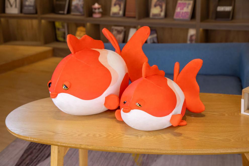 新款棉金鱼比目鱼鱼类玩偶抱枕圆嘟嘟仿真金鱼毛绒玩具宝宝陪伴玩耍