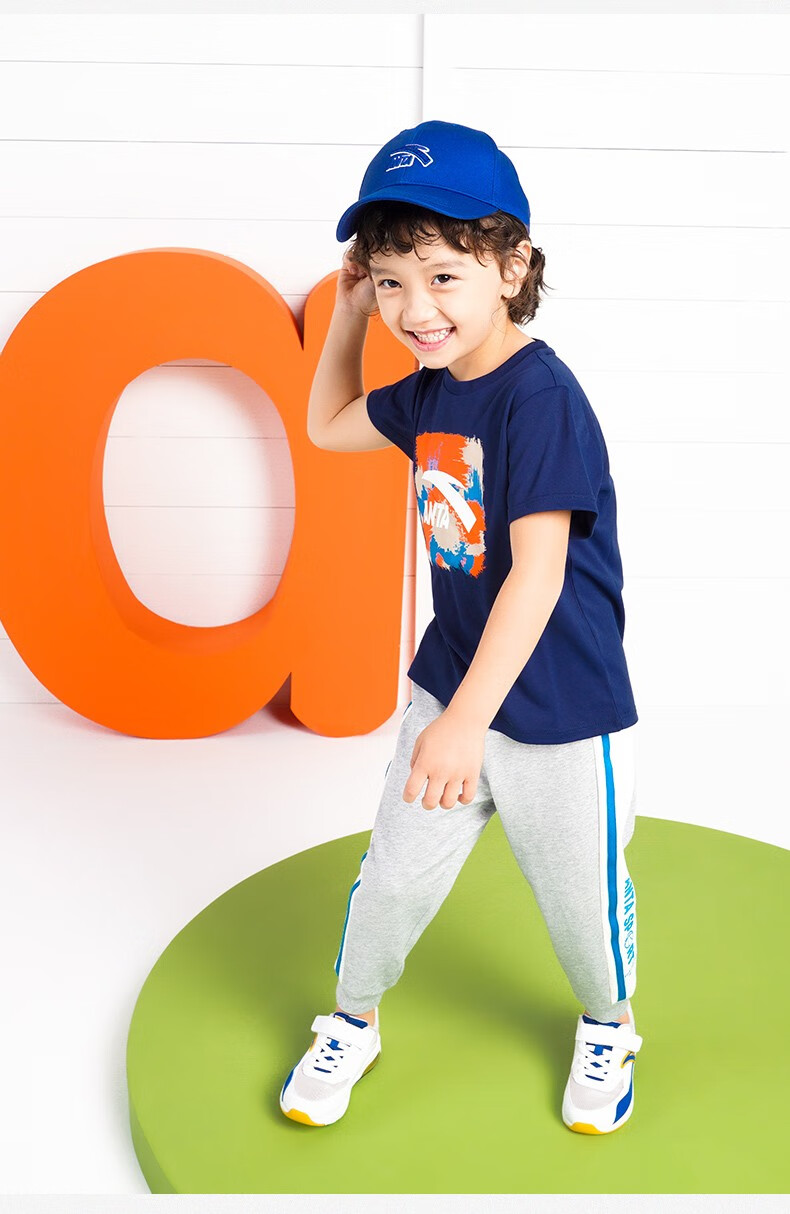 安踏儿童短袖t恤男童运动速干针织短t恤男36岁纯色印花