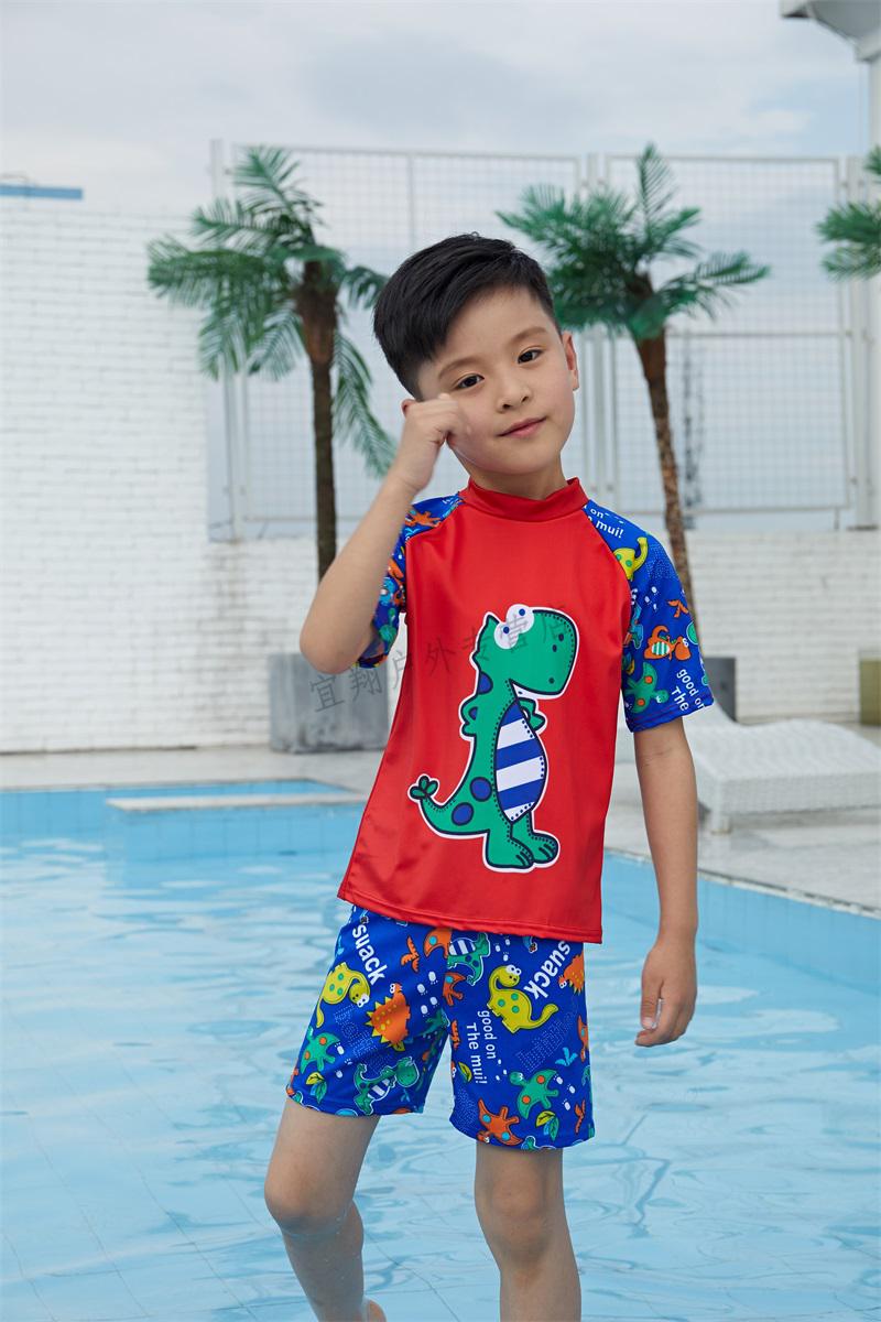 儿童泳衣男童中大童分体防晒游泳衣男孩宝宝卡通平角速干温泉泳装宜翔