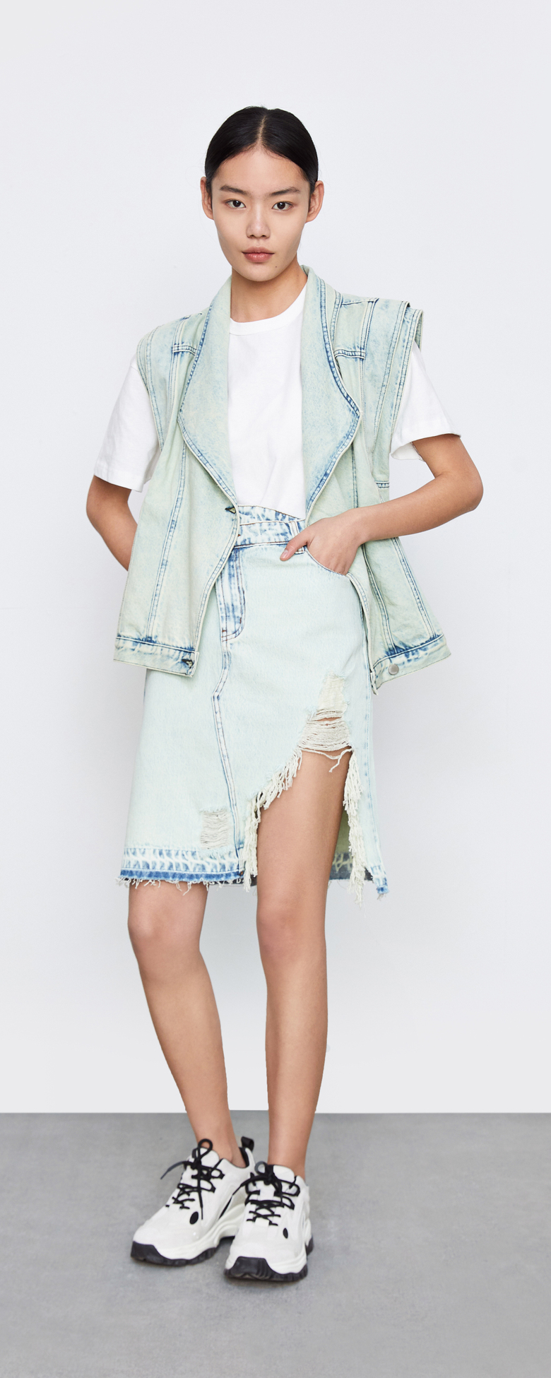 ur2021夏季新品青春女装时尚休闲青果领牛仔马甲yv09sbrn2000 浅绿 m