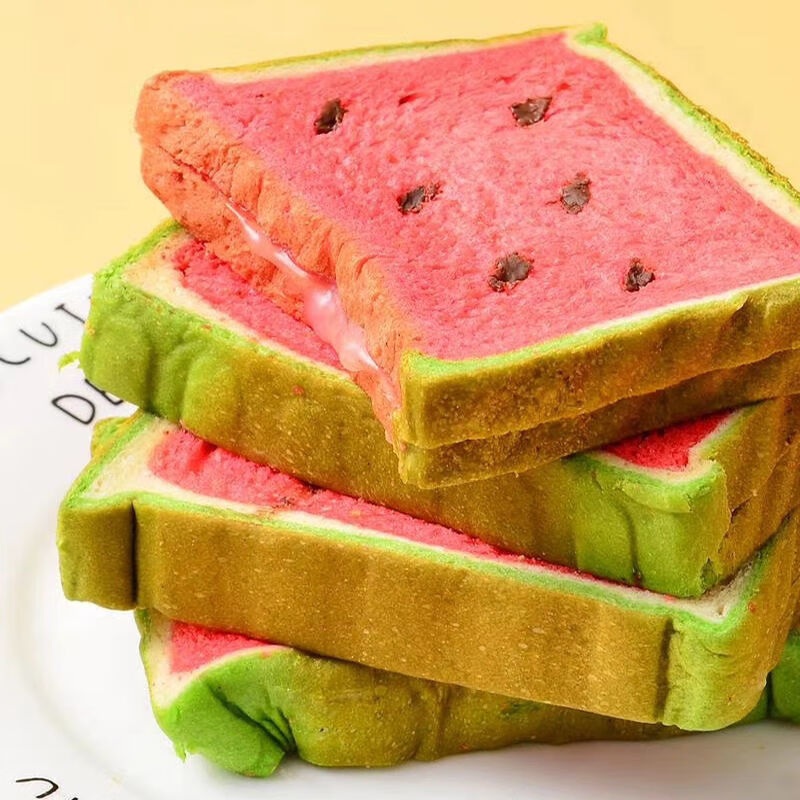 京喜好物西瓜吐司面包西瓜面包西瓜味吐司甜品网红小吃夹心吐司面包