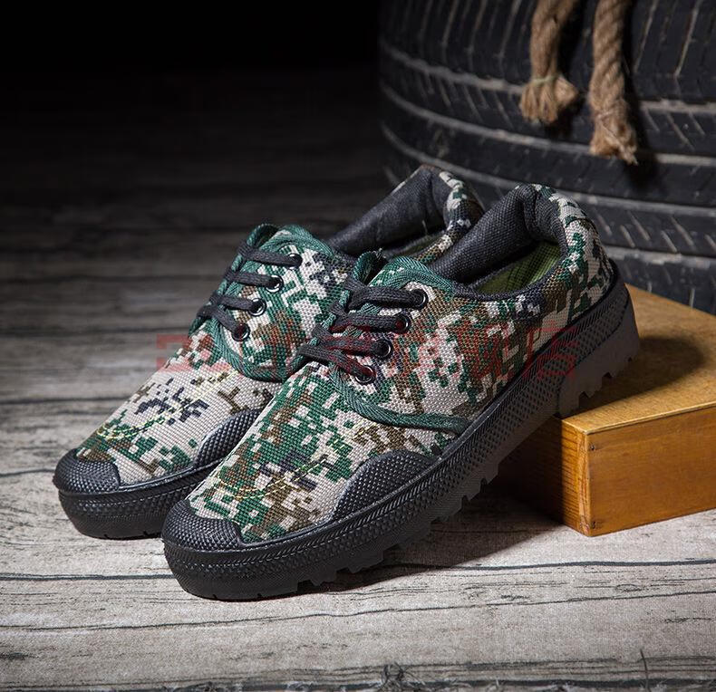 作训鞋迷彩鞋军训鞋胶鞋劳保鞋防滑耐磨工地鞋爸爸开车鞋 林地色低帮