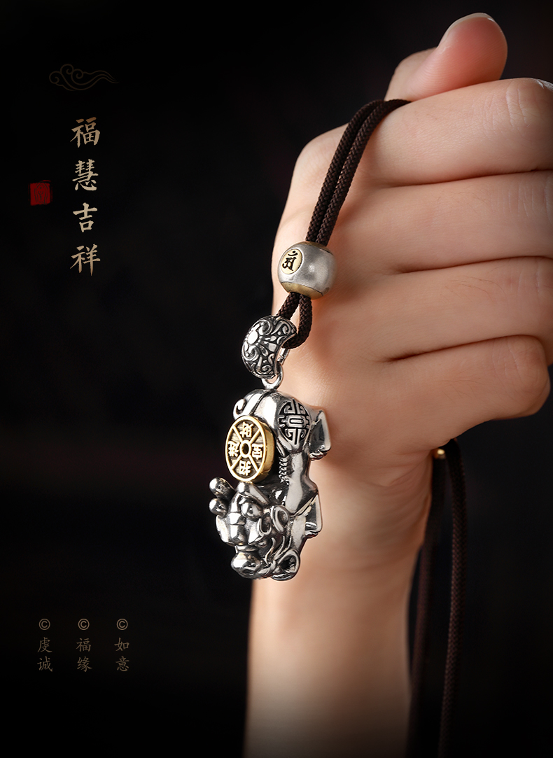 易明居金钱貔貅汽车挂件吊坠铜钱朱砂珠本命佛车内后视镜挂饰品送男友