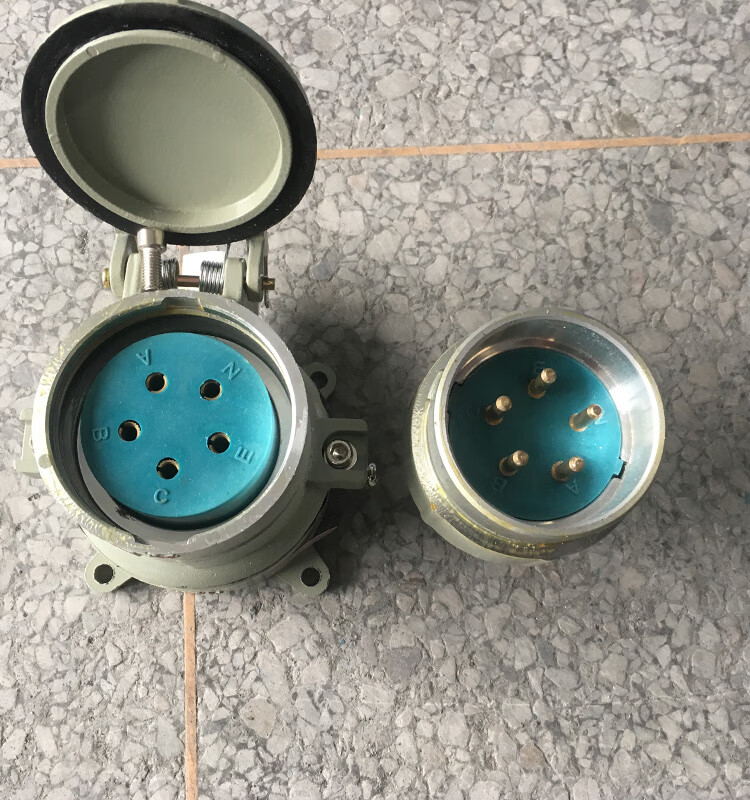 适用插座插销ac-16/32/220v/380v插头插座ac-30插销 ac-15a380v斜插四