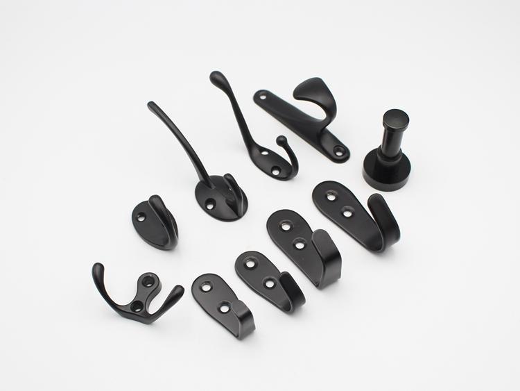 欧式黑色挂衣钩单个衣服衣帽钩鞋柜排钩浴室单钩壁挂墙壁衣柜挂钩锌