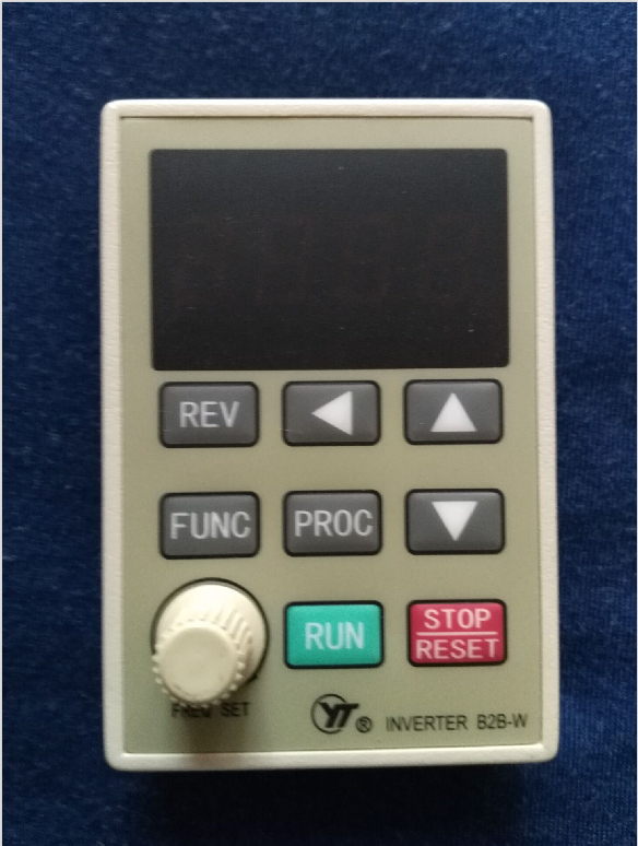 上海亚泰禹超变频器ytb面板b2bb2cb2dbbb2abasbbcbabd浅绿色ytbb2bw1