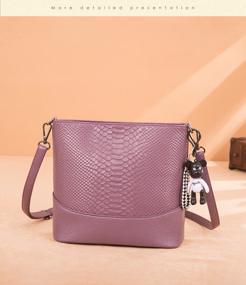 卡帝乐鳄鱼cartelo斜挎包女牛皮2021新款百搭真皮大容量单肩女包时尚