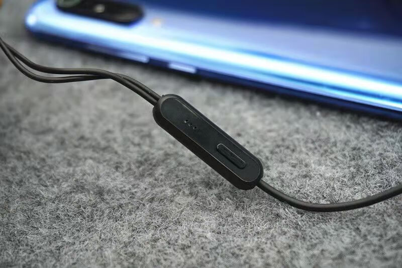 索尼mhex300ap通用入耳式耳机有线带麦重低音手机音乐听歌高音质黑色